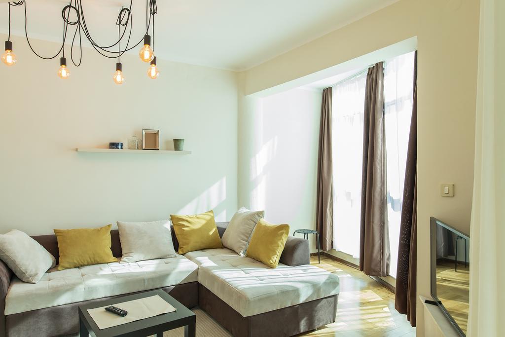 Flat Fortunella Apartment บุดวา ภายนอก รูปภาพ