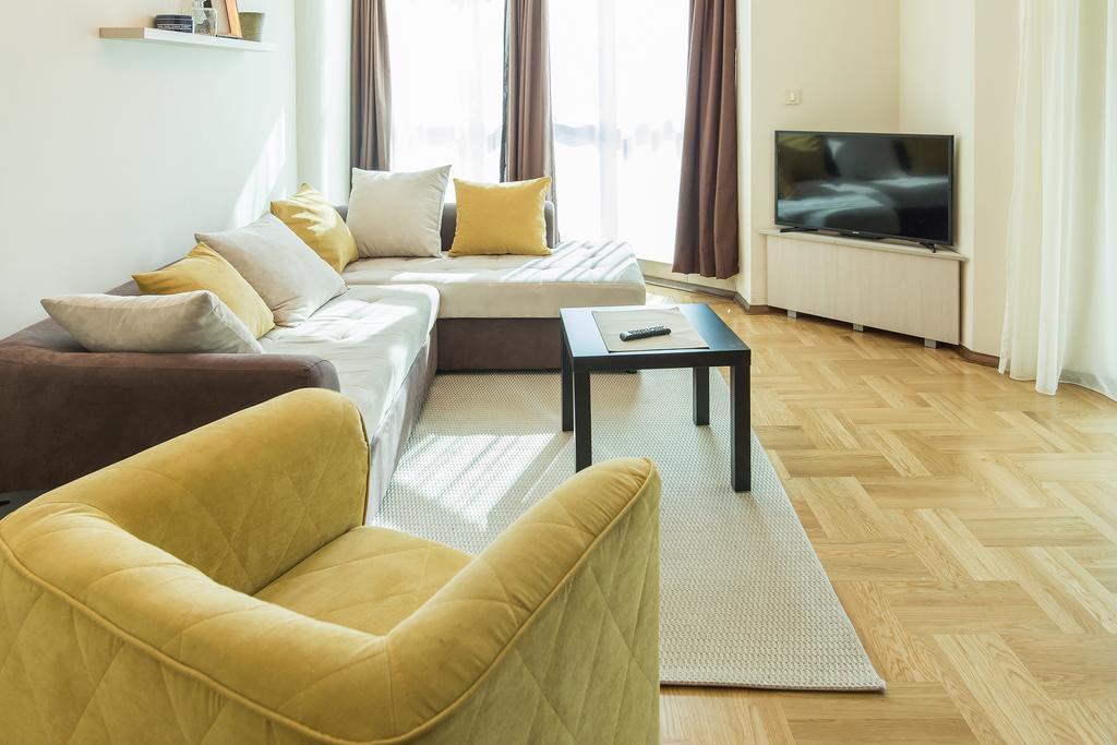 Flat Fortunella Apartment บุดวา ภายนอก รูปภาพ
