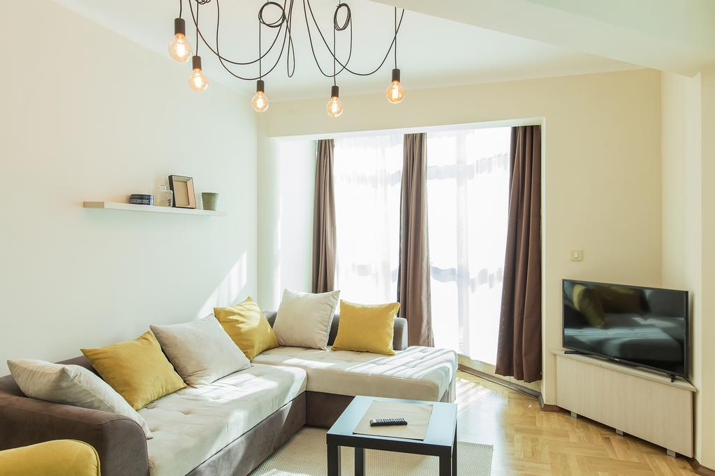 Flat Fortunella Apartment บุดวา ภายนอก รูปภาพ