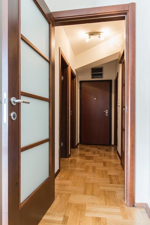 Flat Fortunella Apartment บุดวา ภายนอก รูปภาพ