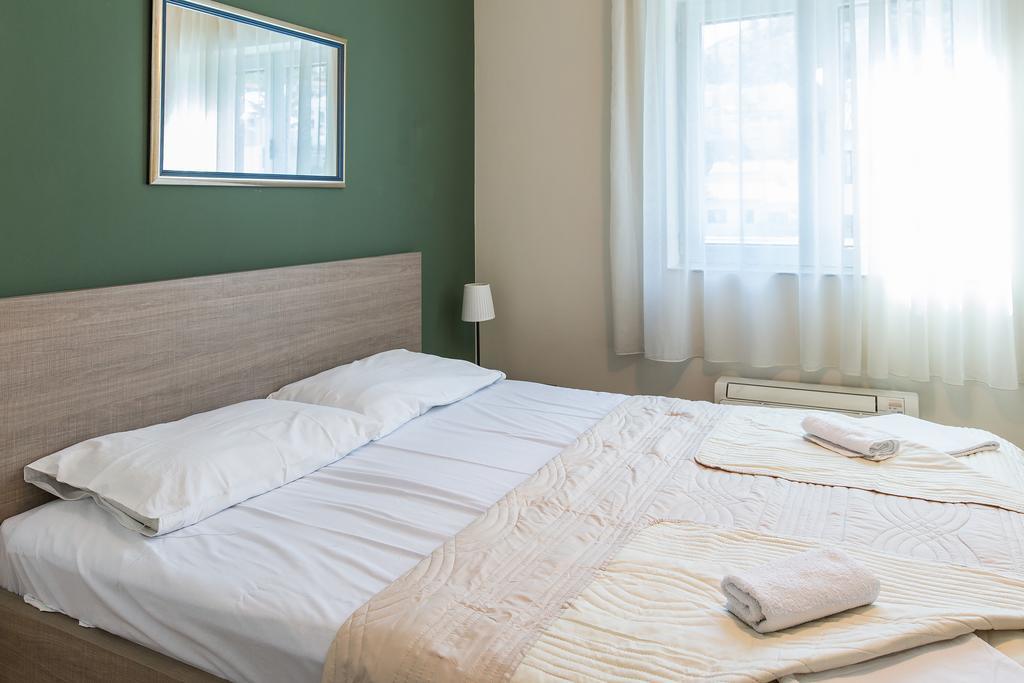 Flat Fortunella Apartment บุดวา ภายนอก รูปภาพ